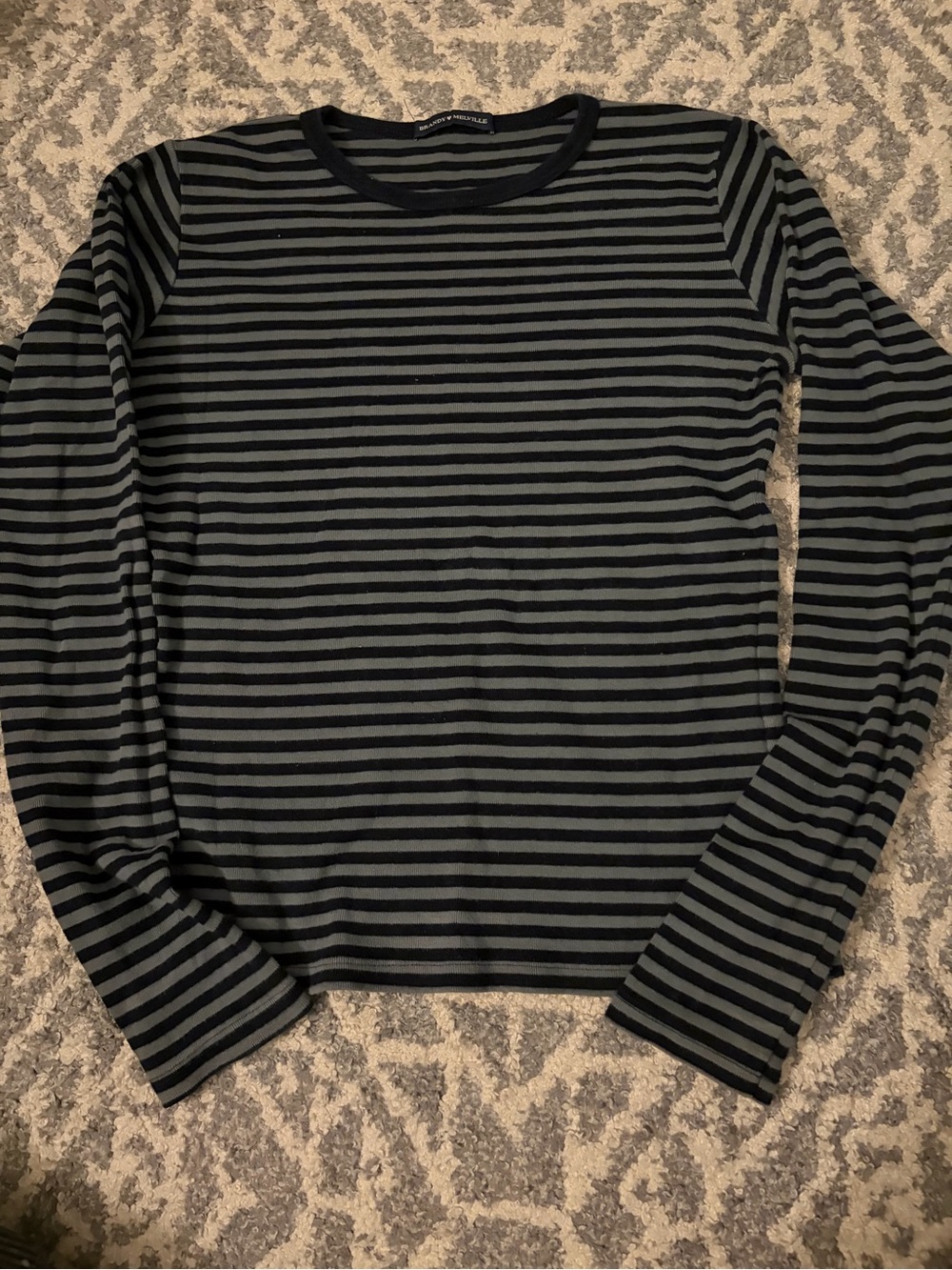 Brandy Melville Black and Gray Striped Long-Sleeve Crewneck Top